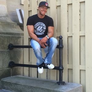 Meet your Posher, Russell